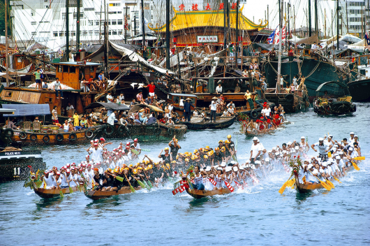Dragon Boats racing in Aberdeen Harbour