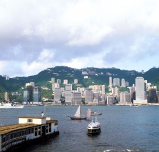 Junk & Star Ferry in front of Central
