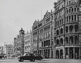 Connaught Road, Central (Opposite the Star Ferry Pier)
